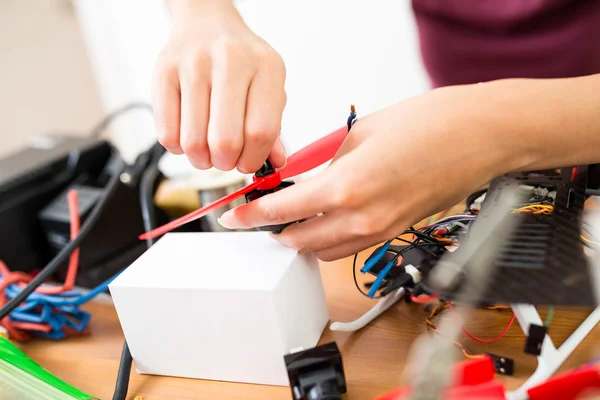 Assembler of flying drone at home