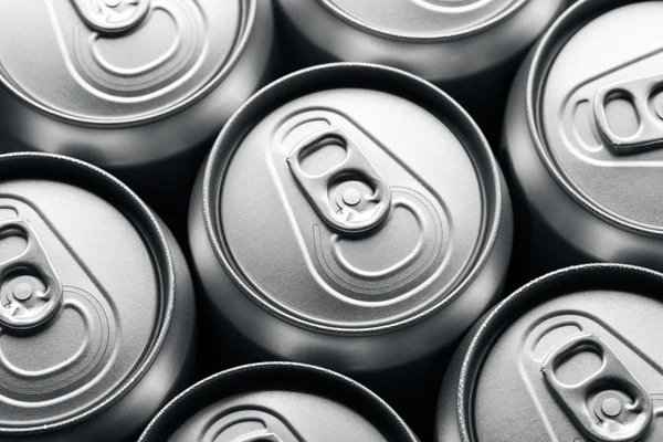 Aluminum beverage cans