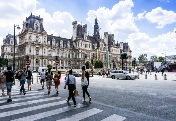 PARIS, FRANCE - July 31 : Tourists on foot Graben Street view ar
