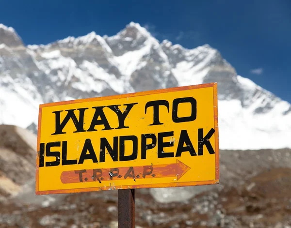 Signpost way to Island peak under Lhotse peak