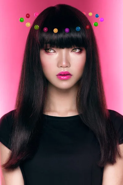 Asian girl with dark haircut