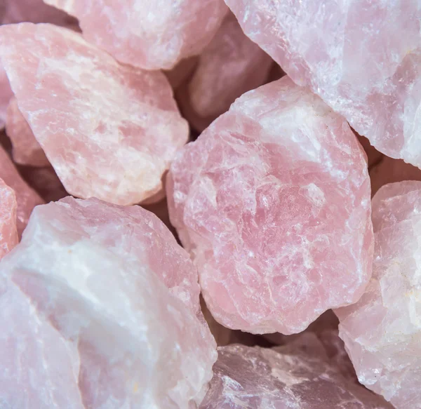 Rose quartz close-up