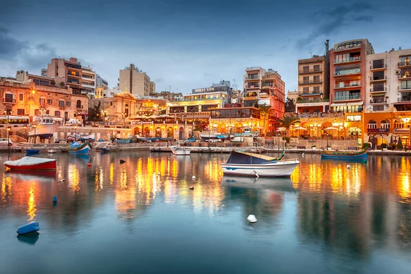 Spinola Bay with bioats in front of famous touristic restaurants