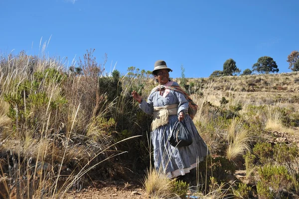 Unknown woman on the island of the Moon