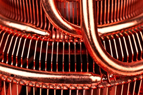 CPU cooler with heat pipes