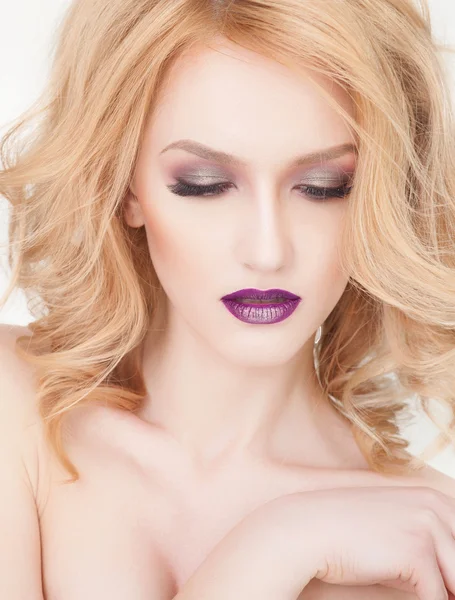 Plum lips, close-up portrait of fashion blonde woman