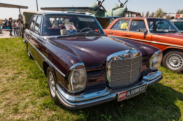 1958 Mercedes-Benz 280 S owned by former Soviet leader Leonid Br