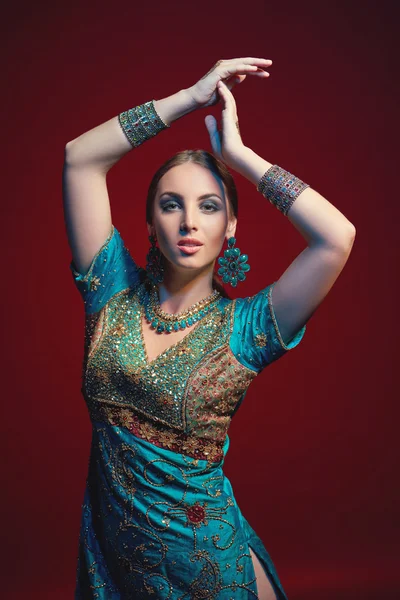 Woman wearing traditional Indian sari