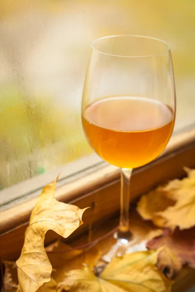 Autumn white wine