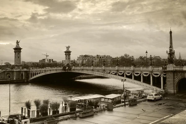 Alexander lll bridge in Paris