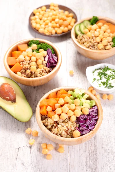 Healthy veggie bowls