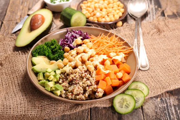 Healthy veggie bowl