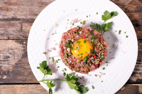 French gastronomy, steak tartare