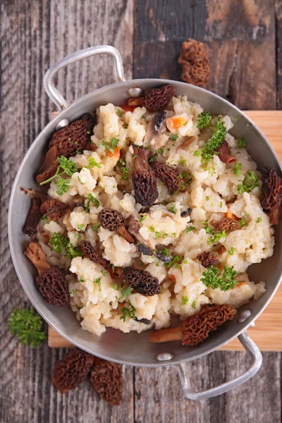 Rice risotto with mushrooms
