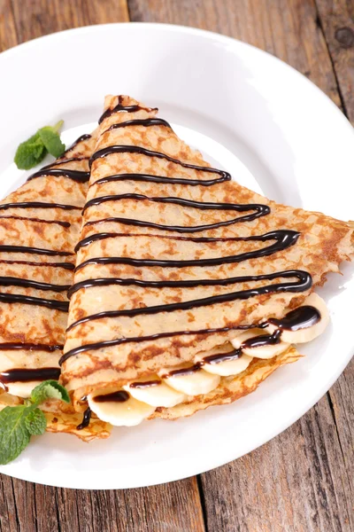 Crepe with chocolate and bananas