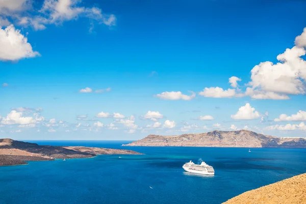 Beautiful view of the sea and islands.