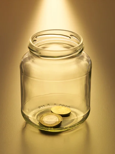 Empty saving jar