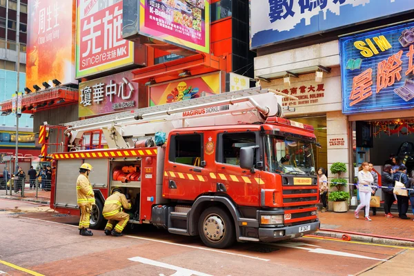 Firefighters arrived on the challenge to the shopping mall of Ho