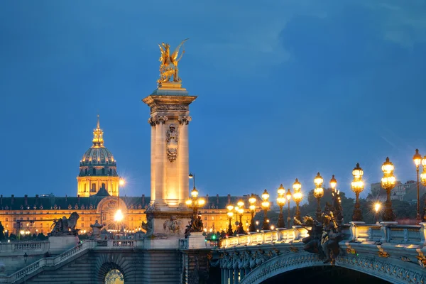 Alexandre III bridge night view