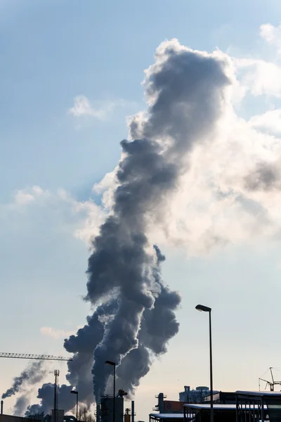 Industrial chimney with exhaust gases