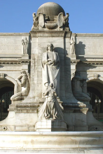 Statue of Christopher Columbus, Washington, DC