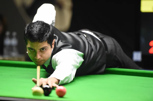 Bangkok, Thailand - SEP 3:Kamal Chawla of India participates in a Sangsom Six-red World Championship 2014 at Montien Riverside Hotel on September 3, 2014 in Bangkok, Thailand.