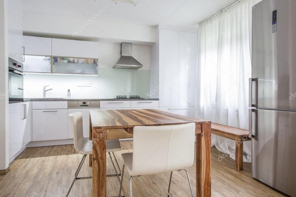 Moderne keuken interieur — stockfoto © lightpoet #76322737