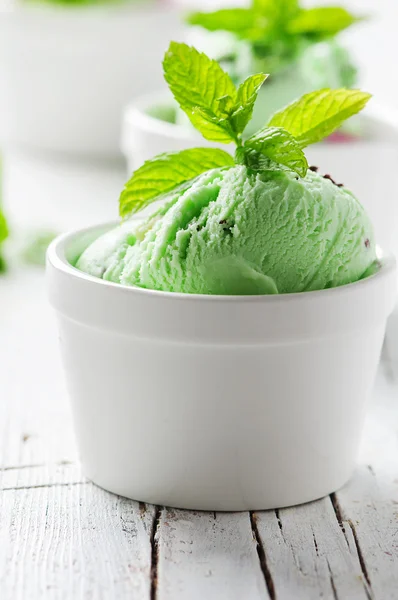 Mint ice-creams with chocolate