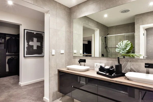 Modern bathroom closeup to a mirror and countertop
