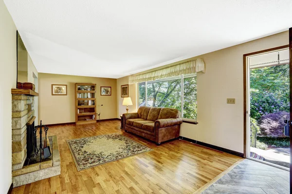 Old American house large living room interior with hardwood floor