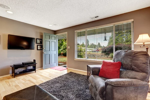 Living room with exit to front yard