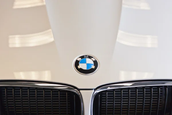 BMW Hood Logo