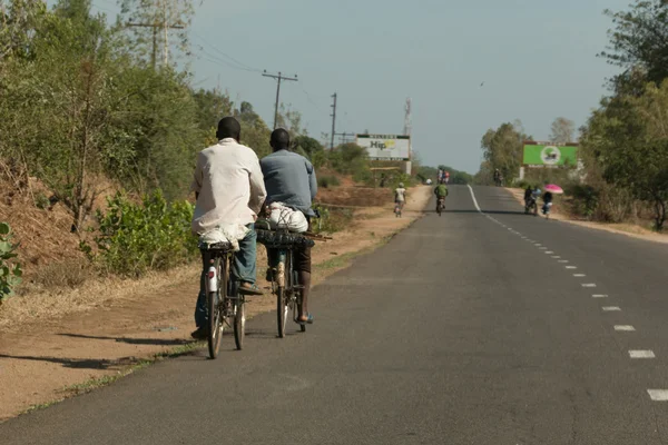 Cycling as primary means of transport in Malawi