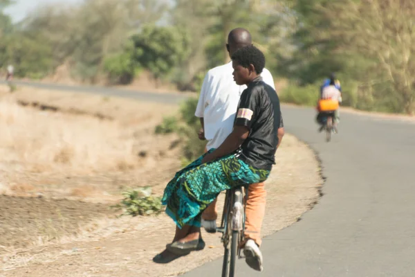 Cycling as primary means of transport in Malawi