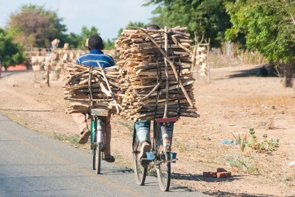 Cycling as primary means of transport in Malawi