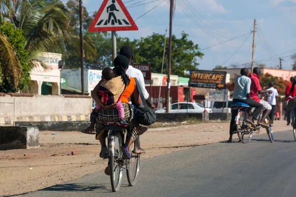 Cycling as primary means of transport in Malawi