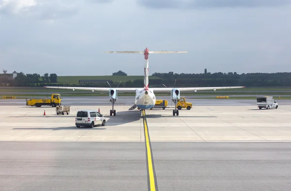 Austrian Airlines  preparing for take-off