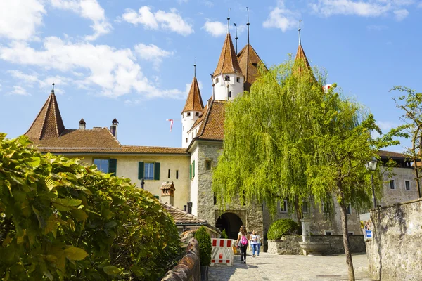 Thun, the road leads to the castle gate