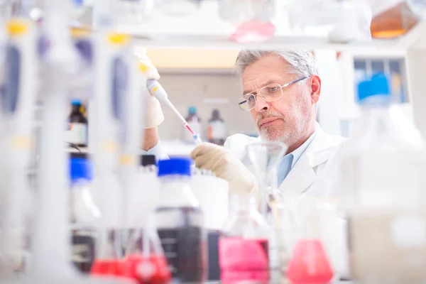 Life scientist researching in the laboratory.