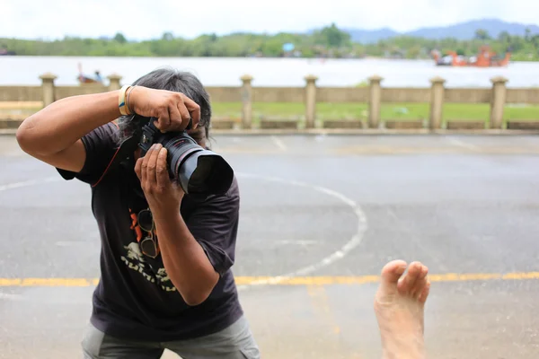 Asian Photo stocker using canon camera