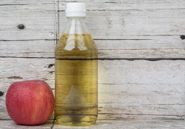 Apple vinegar with apple