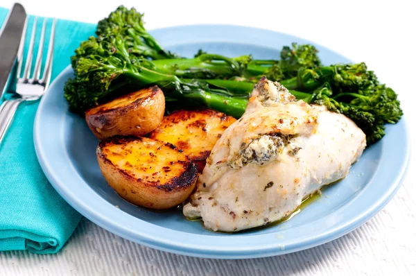 Stuffed chicken breast with cheese and spinach