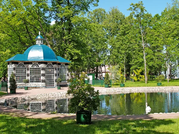 PETERHOF, RUSSIA - JUNE 11, 2008: A view of the Open-air cage pavilion in Nizhny park