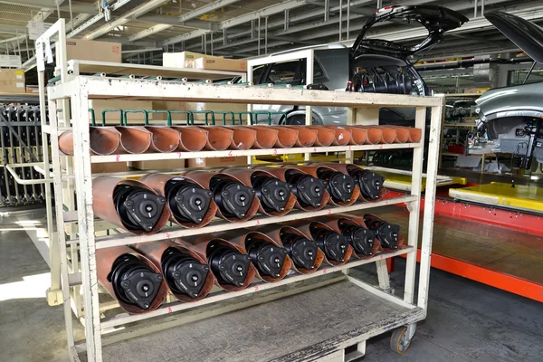 Rack with depreciation racks for cars in assembly shop of automo