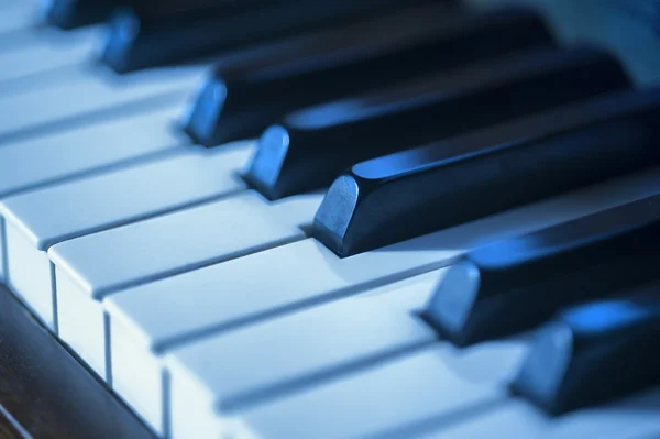 Piano key blues
