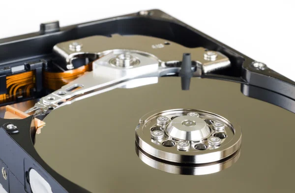 Hard disk drive