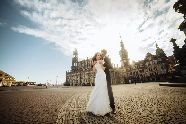 Beautiful summer wedding that took place in the old city with wonderful architecture