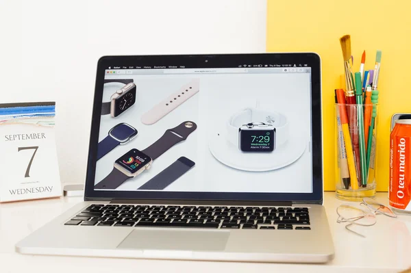 Apple Computers website showcasing the ceramic Apple watch