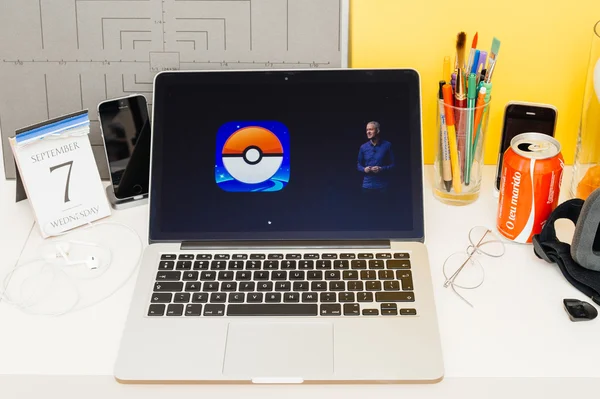 Apple Computers website showcasing new Apple Watch and Pokemon G