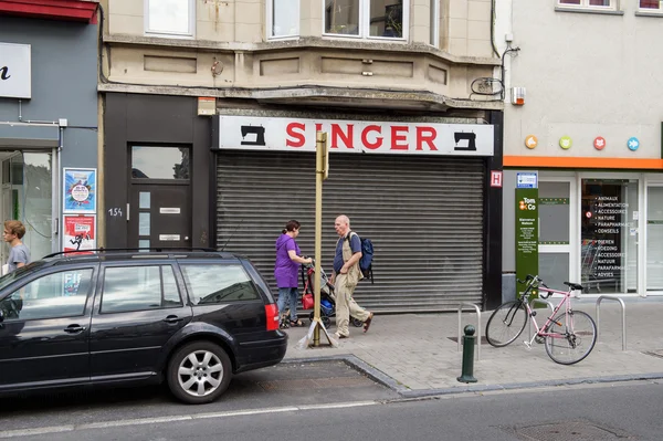 Singer sewing store on street of Brussels